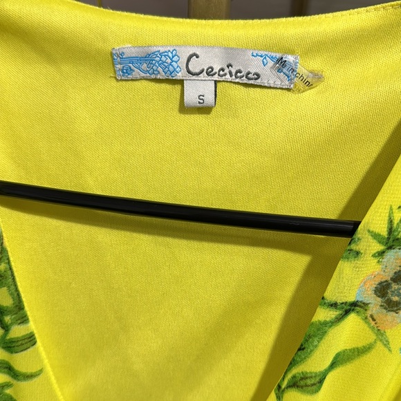 Floral Romper - Picture 4 of 8